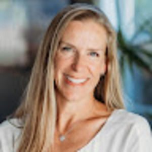 Meet your Posher, Ellie